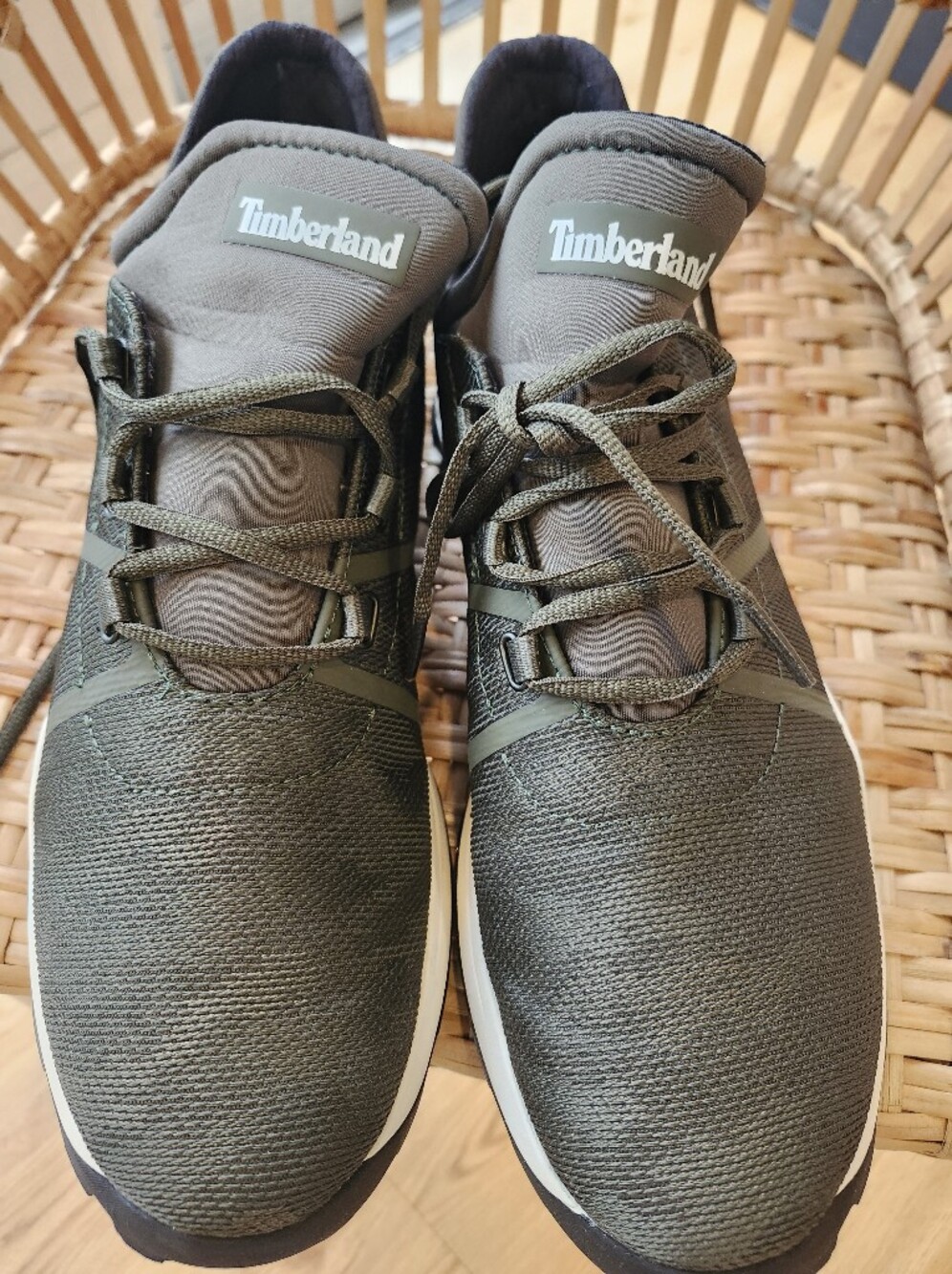 Timberland Men's Olive Green Low-Top Sneakers